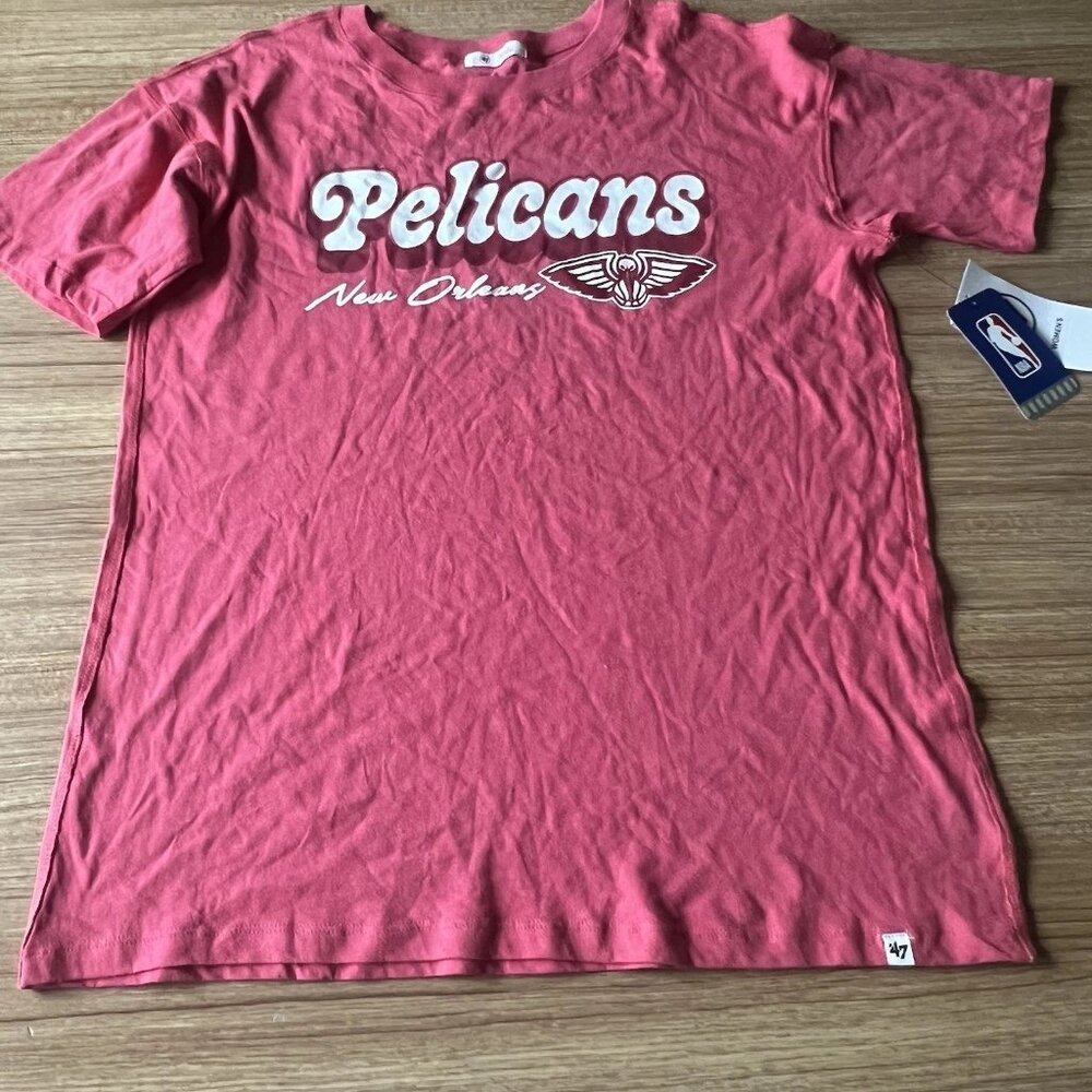 Red 47 Brand Women’s T-shirt Small New Orleans Pelican’s Basketball Retail $40
